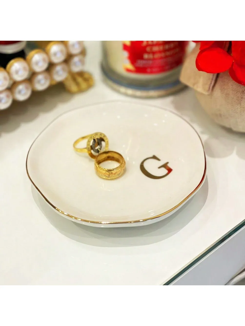 Ringschale mit Initialen, Schm – Event Z Bewertung und Preis